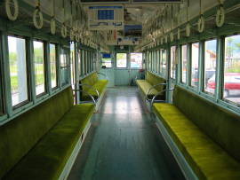 道の駅　源平の里むれ・電車335号