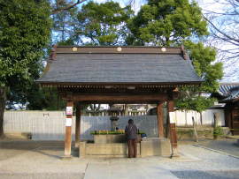 石清尾八幡神社