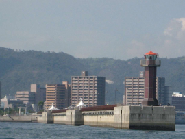  瀬戸内国際芸術祭2010in直島｜赤灯台