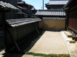  瀬戸内国際芸術祭2010in直島｜家プロジェクト　本村