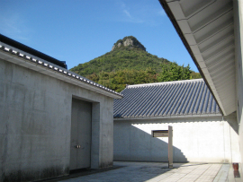  四国村2010｜醤油蔵・麹室