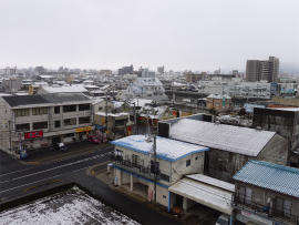 ホテル屋上から雪景色　南西