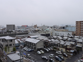 ホテル屋上から雪景色　北西