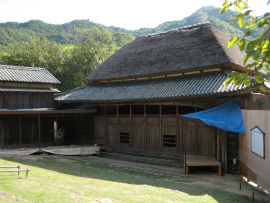 瀬戸内国際芸術祭2010in小豆島｜肥土山農村歌舞伎舞台